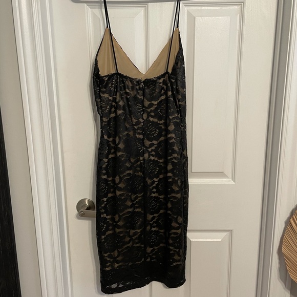 Black lace midi dress - Picture 5 of 5